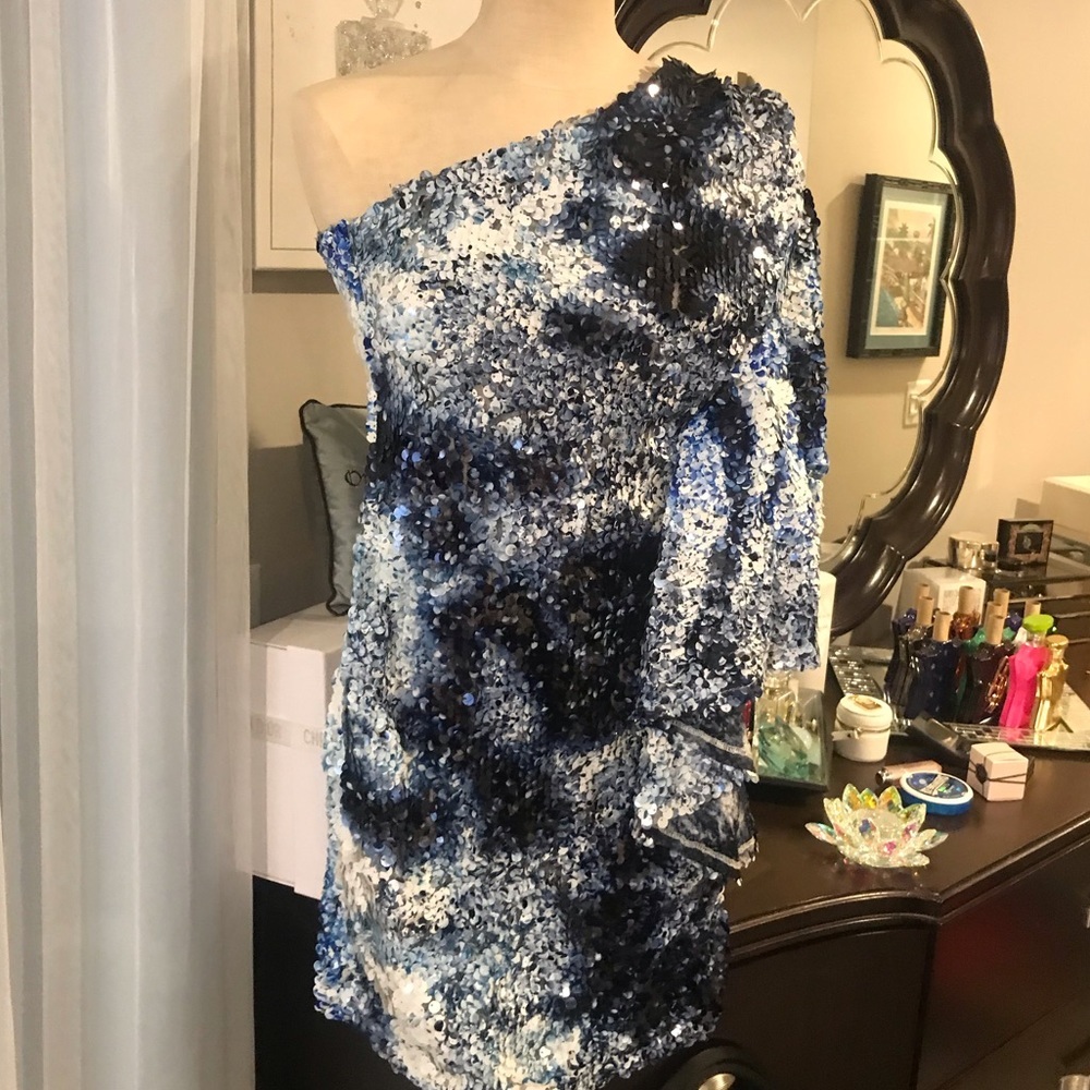 ISSUE💎 NEW YORK size S 💎mini dress one shoulder NWOT